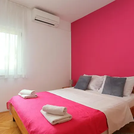 Apartment By The Sea Poljica, Trogir - 16999 Marina