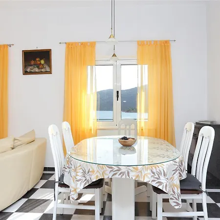 Apartment By The Sea Poljica, Trogir - 16999